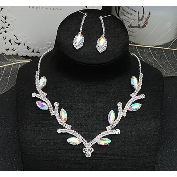 Souprava šperků B-TOP Elegantní slavnostní souprava s AB krystaly - postříbřená