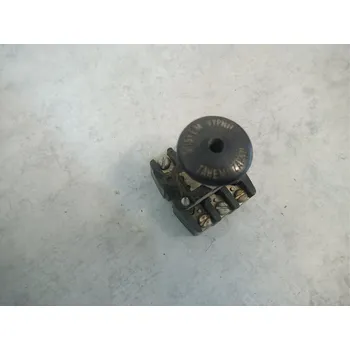 vypínač Bakelitové STOP tlačítko stiskací odpojovač v krabici MEZ 25A 380V Varianta: MEZ spínač 25 3426 3536