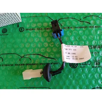 Auto elektroinstalace Originální díl Škoda kabeláž k bočnímu blinkru Škoda Felicia 6U0971123