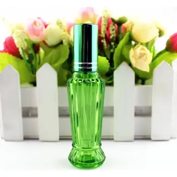 Stylová skleněná parfémová lahvička 15ml - D,15ml