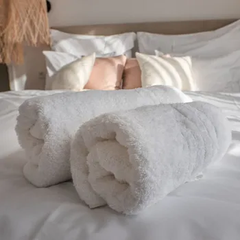 Osuška Kvalitex Froté osuška 70x140cm hotel bílá 450g/m2