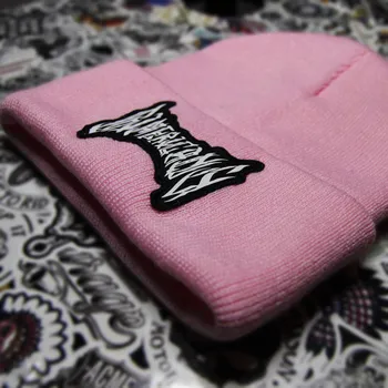 Čepice Růžový, zimní kulich s Bimericans nášivkou Barva: Černý okraj/Bílé logo