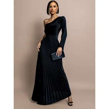 Dámské šaty Černé plisované šaty KYBELA na jedno rameno Velikost: ONESIZE