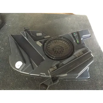 Reproduktor do auta Subwoofer Audi A5 Cabrio 8F0035382A