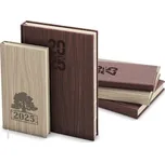 Diář 2025 denní Ctirad s výsekem A5 Wood hnědá