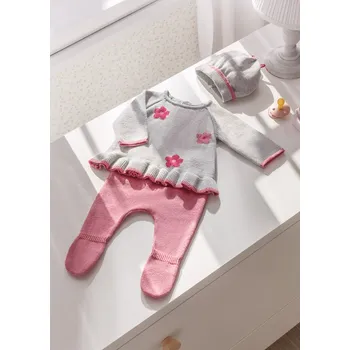 Kojenecká čepice Set 3dílný dívčí pletený Mayoral - svetřík, čepička a kalhoty s ťapkama v dárkové krabičce 2505 - vel. 4-6m