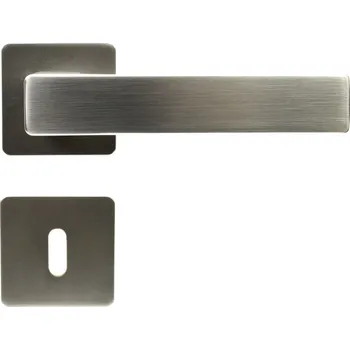 Dveřní kování RK.C26.BORMIO.BB.NIMAT klika na dveře Klíč Satén