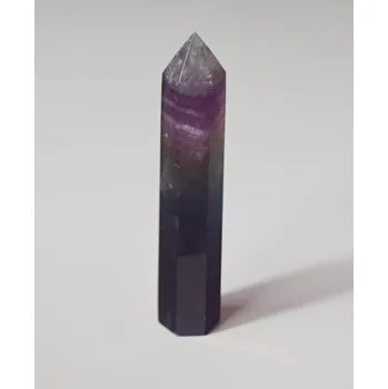 Drahý kámen Fluorit špice obelisk 0,21 kg