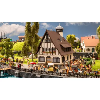 N - Hostinec s pivní zahrádkou / NOCH 63401