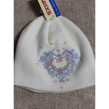 Čepice Dívčí pletená čepice s aplikací barva krémová