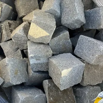 Venkovní dlažba Česko Žulové dlažební kostky 15/17 1 m2 Šedožlutá