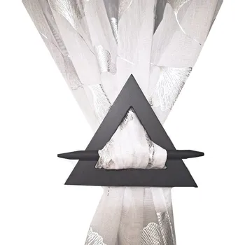 Příslušenství pro záclonu a závěs Dekorační spona dřevěná - trojúhelník