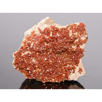 Drahý kámen Magieprirody.cz Vanadinit sbírkový minerál 130 - 140 g Maroko #736