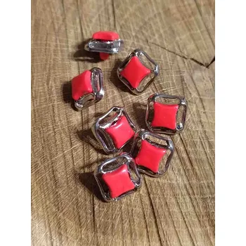 Knoflík Knoflík plastový s rámečkem barva červeno stříbrná