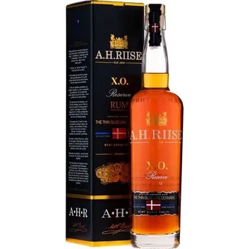 Rum A.H. Riise XO Reserve Thin Blue Line 40% 0,7 l (karton)