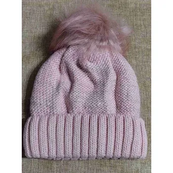 Čepice Dámská zimní čepice s bambulí a lurexem barva pudrová