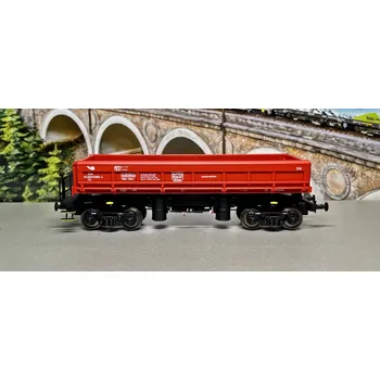 Modelová železnice H0 - Výsypný vůz Ua, červený, ŽSR, ep. V / Albert-Modell 051001