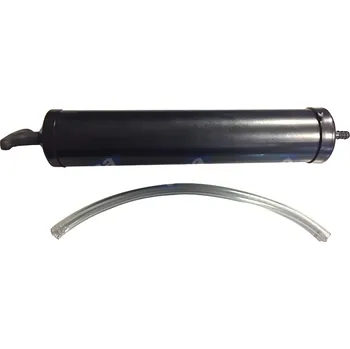 špricka na olej kovová