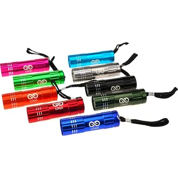 Svítilna Svítilna LED - s gravírem Cenové rozmezí: 500 - 999 ks s gravírem pro firemní dárky