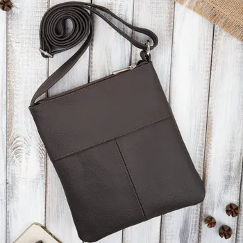 Kabelka Abruzzo Dámská kabelka přes rameno z lovecké kůže Abruzzo; hnědá