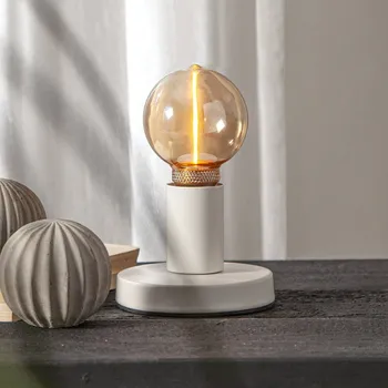 Lampička STAR TRADING LED světelný zdroj DecoLED One G80 E27 2 W jantarový 1 800K 3 kroky