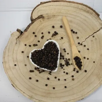 Koření Pepřovník černý, černý pepř - celý - Piper nigrum - Fructus piperi 250 g