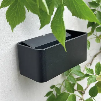 Venkovní osvětlení Dyberg Larsen LED venkovní nástěnná lampa Saturn, černá, 14,7 cm 1 x 9 W LED - Doprava zdarma