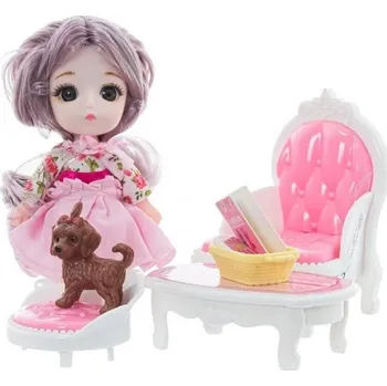 Panenka Panenka Tulimi Panenka Mili v obývacím pokoji