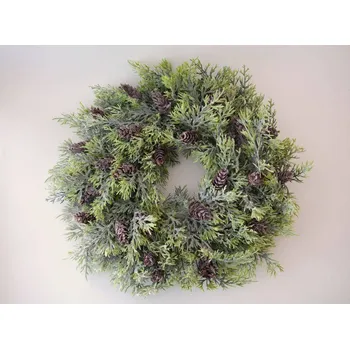 Věnec Věnec z thuje se šiškami prům. 36 cm