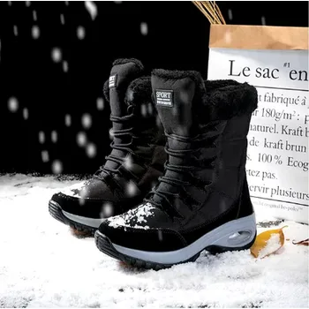 Dámská zimní obuv Dámské zimní turistické nepromokavé boty s kožíškem Barva: Černá, Velikost EUR: 38