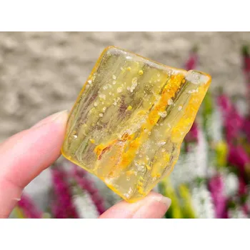 Přírodní kámen Jantar mladý z Kolumbie (kopál) 5,3g