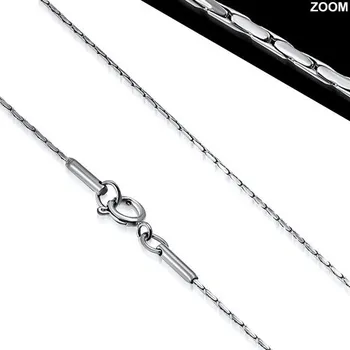 Řetízek Ocelový řetízek s elegantním uzávěrem a jemným designem