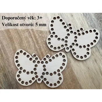 Dřevěný motýl na vyšití 10 x 7 cm