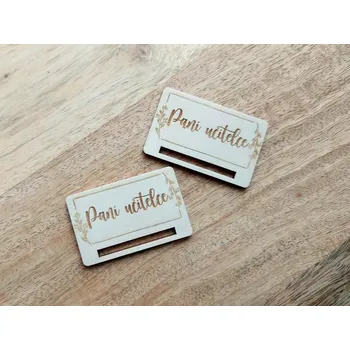 Základ pro macramé záložku PANÍ UČITELCE - 5 x 3 cm (Vhodná pro 6 šňůr)