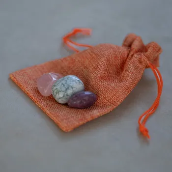 Sáček drahých kamenů Komunikace