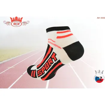 Pánské ponožky Hoza Kotníčkové ponožky od 89kč - H3032 Barva: bílá červená, Velikost: 39-42