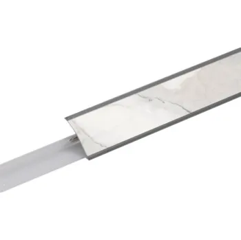 Kuchyňská linka KRONOSPAN CR SPOL.S R.O. TĚSNÍCÍ LIŠTA K551 SU Calacatta Olympus 4200 - profil 28