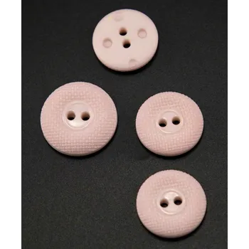 Knoflík Dírkový knoflík perleťový - bledě růžový - průměr 1,8 cm