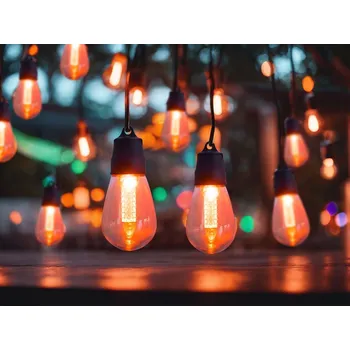 Vánoční dekorace LED světelný řetěz s 15 žárovkami vícebarevná změna barev řízená aplikací 11,5 m s časovačem Vánoční osvětlení Beliani