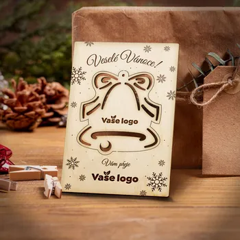 Vánoční dekorace Dřevia Dřevěná vánoční karta s ozdobou a logem - Zvoneček