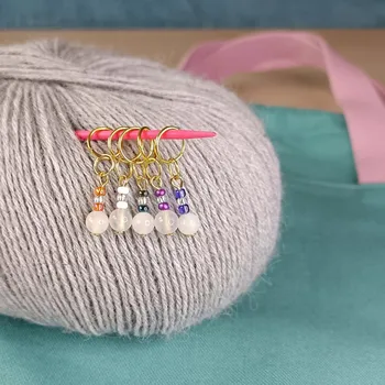 Jehlice Doplňky pro pletení NožkyDoPonožky Sada značkovačů Bílý nefrit