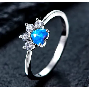 Prsten B-TOP Prsten s modrým opálem Tlapka Velikost prstenu: 55mm