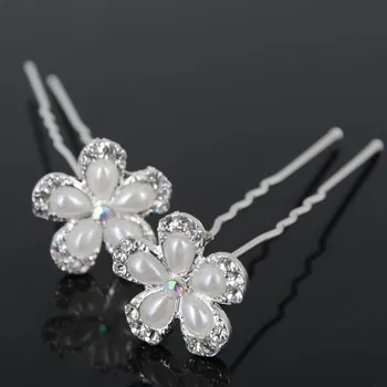 Vlásenka Rhinestone Flower