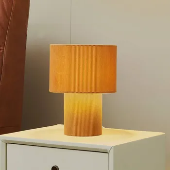 Lampička Stolní lampa Lindby Jone, světle hnědá, textil, výška 30 cm, E27 - Délka kabelu 180 cm 1 x 15 W LED - Doprava zdarma