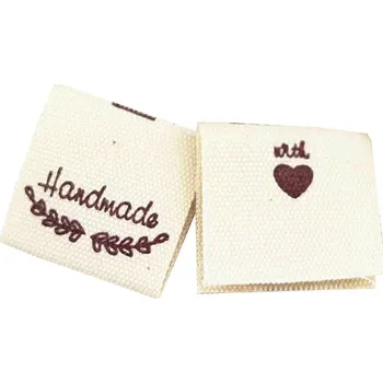 Knoflík Pro Háčkování Látková cedulka Handmade bílá natural s větvičkami