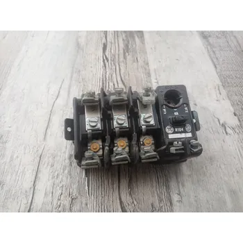 Relé Elektropřístroj Jistící nadproudové relé R101, R101A, R102, R103, R104 tepelná ochrana Varianta: R104 26,4-33-39,5A