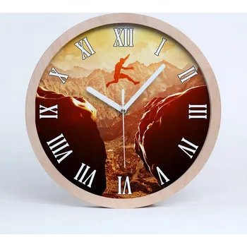 Hodiny Dřevěné nástěnné hodiny Skok nad propastí průměr 25 cm