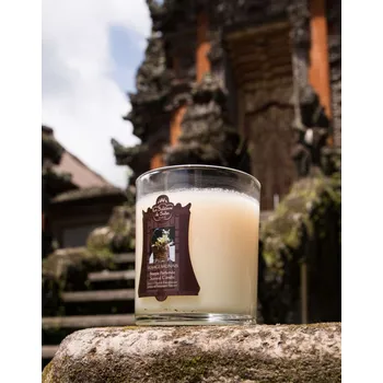 Svíčka LA SULTANE DE SABA Scented Candle Luxusní svíčka, 165 g