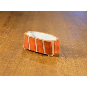 Mýdlenka mia.hlina Keramická mýdlenka červené pruhy