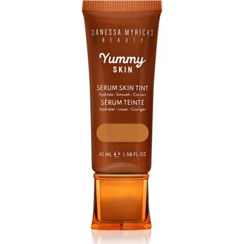 Make-up Danessa Myricks Beauty Yummy Skin Serum Skin Tint hydratační make-up s vyhlazujícím účinkem odstín 10 - Tan Skin with Neutral Olive Undertones 45 ml